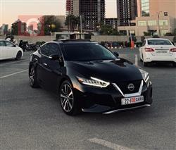 نيسان ماكسيما